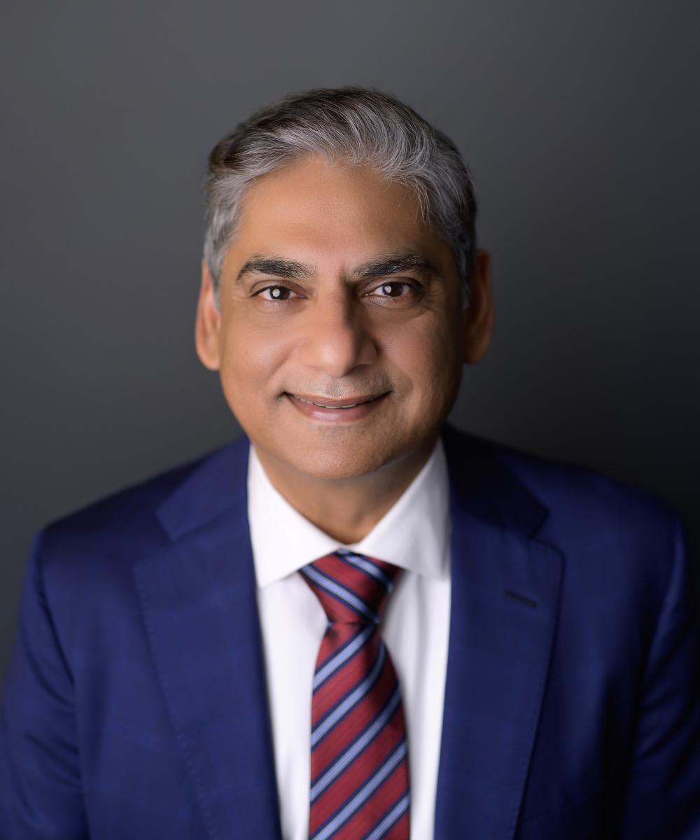 Chandru Ramachandran is a co-founder of Veridian Capital Partners.  He provides financial planning, investment management, retirement planning, and estate planning services near you, in Frederick, MD and remotely throughout the US. 